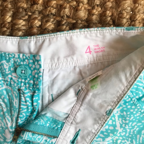 Lilly Pulitzer Walsh shorts - Picture 3 of 3